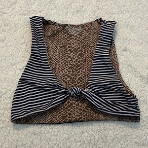 Acacia Top Size Medium